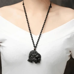 Pendentif En Obsidienne Éléphant